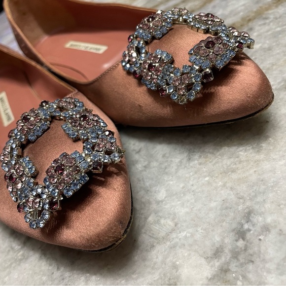 Manolo Blahnik Hangisi Crystal Embellished Satin Flats - Picture 8 of 12